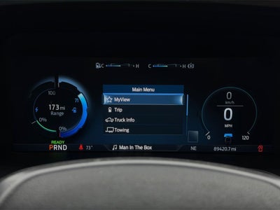 2022 Ford F-150 Lightning Lariat