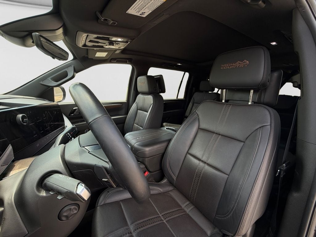 2025 Chevrolet Suburban High Country