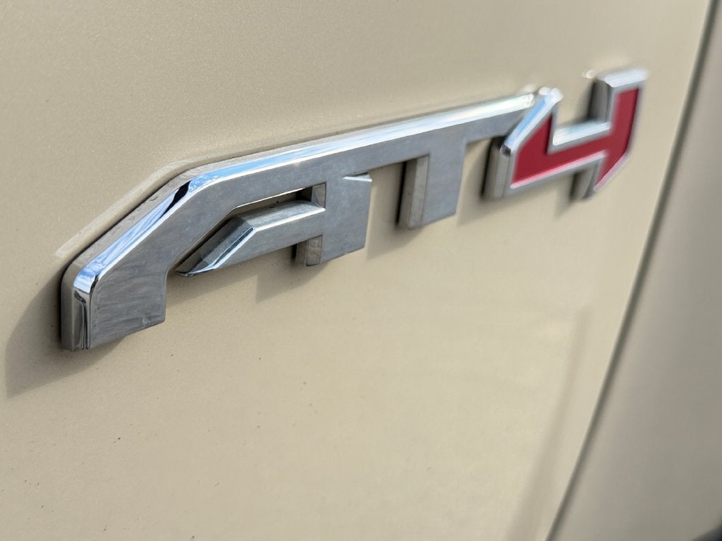 2021 GMC Canyon AT4 w/Leather