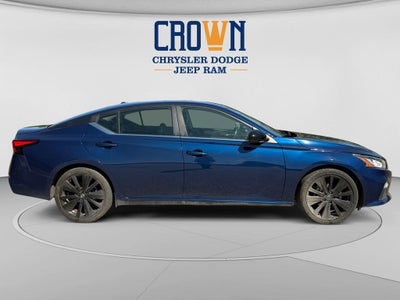 2022 Nissan Altima 2.5 SR