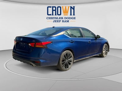 2022 Nissan Altima 2.5 SR