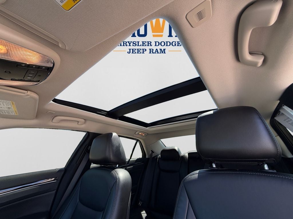 2023 Chrysler 300 Touring