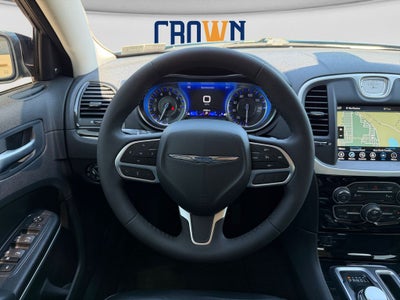 2023 Chrysler 300 Touring