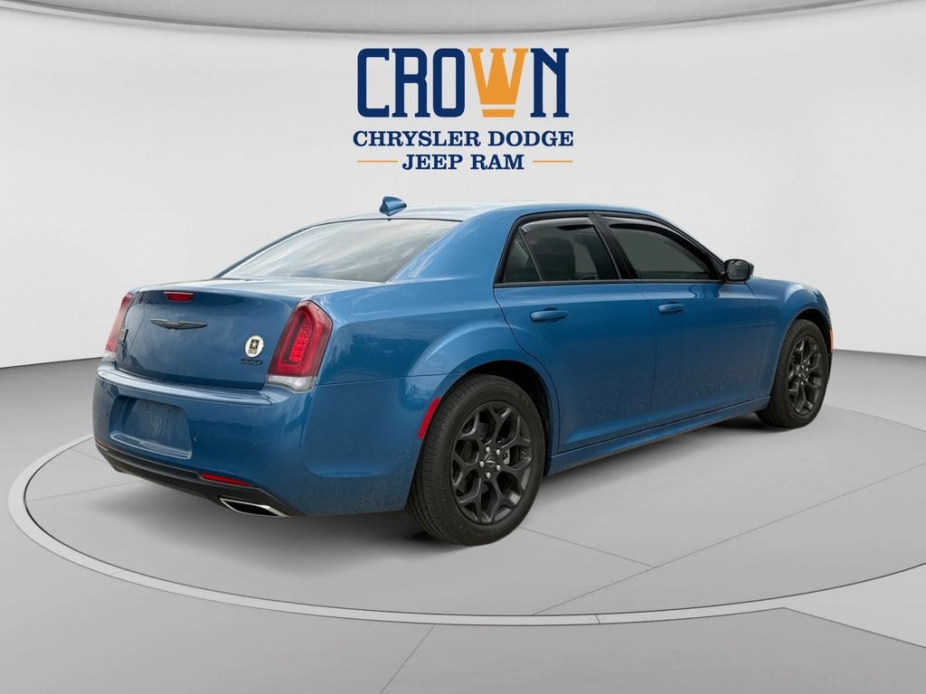 2023 Chrysler 300 Touring