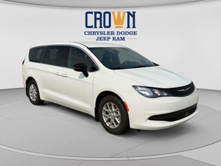 2026 Chrysler Voyager LX