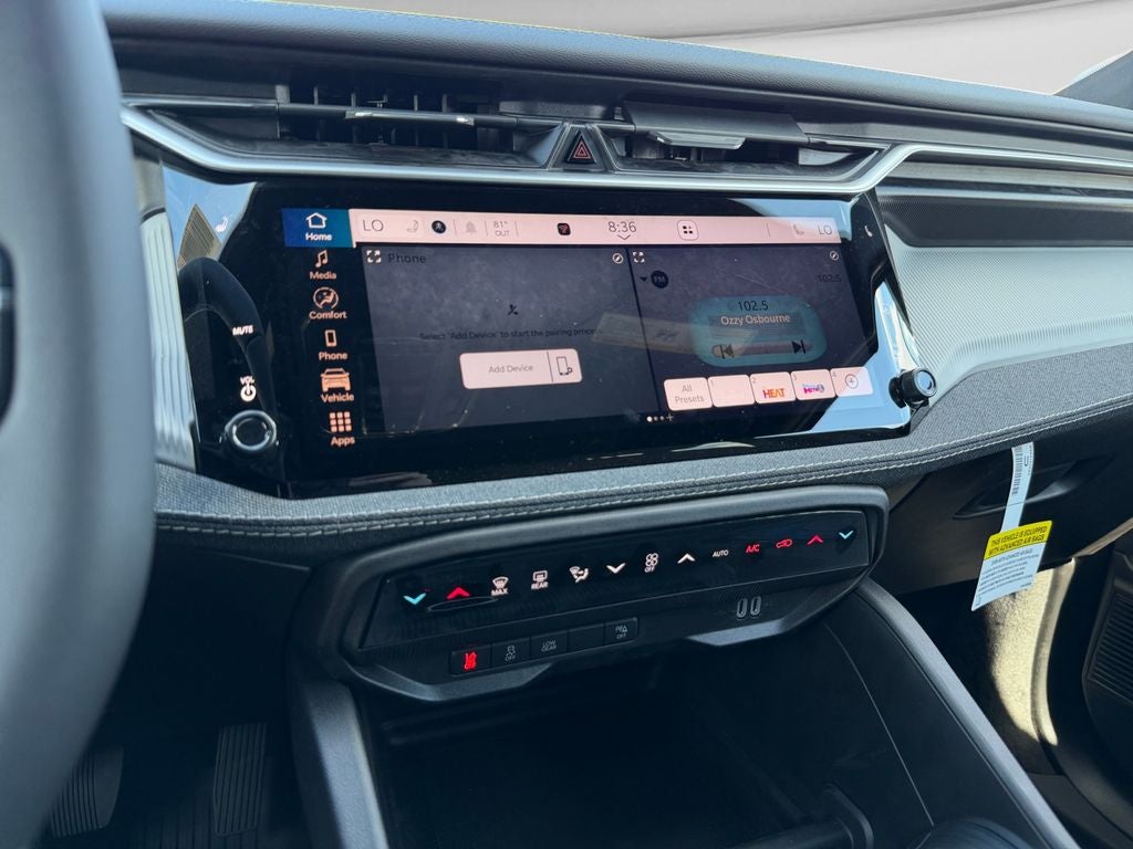 2026 Jeep Cherokee Laredo