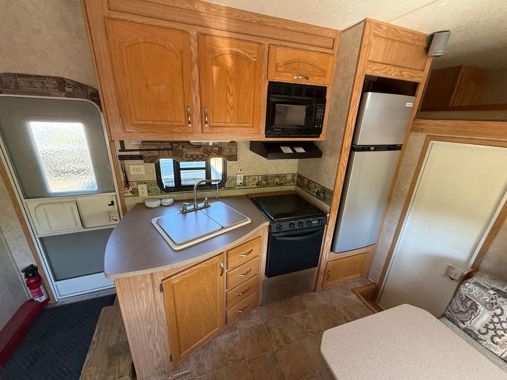 2006 Sportman KZ Camper