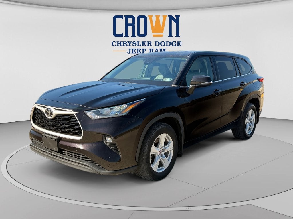 2020 Toyota Highlander LE