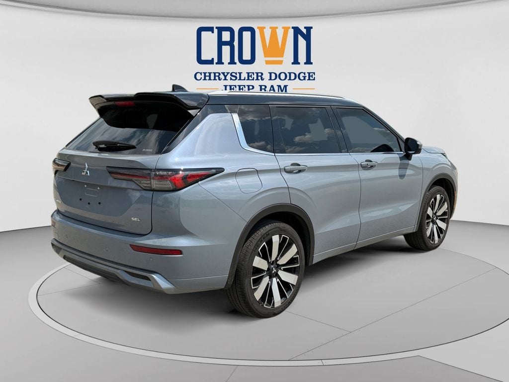 2026 Mitsubishi Outlander Base