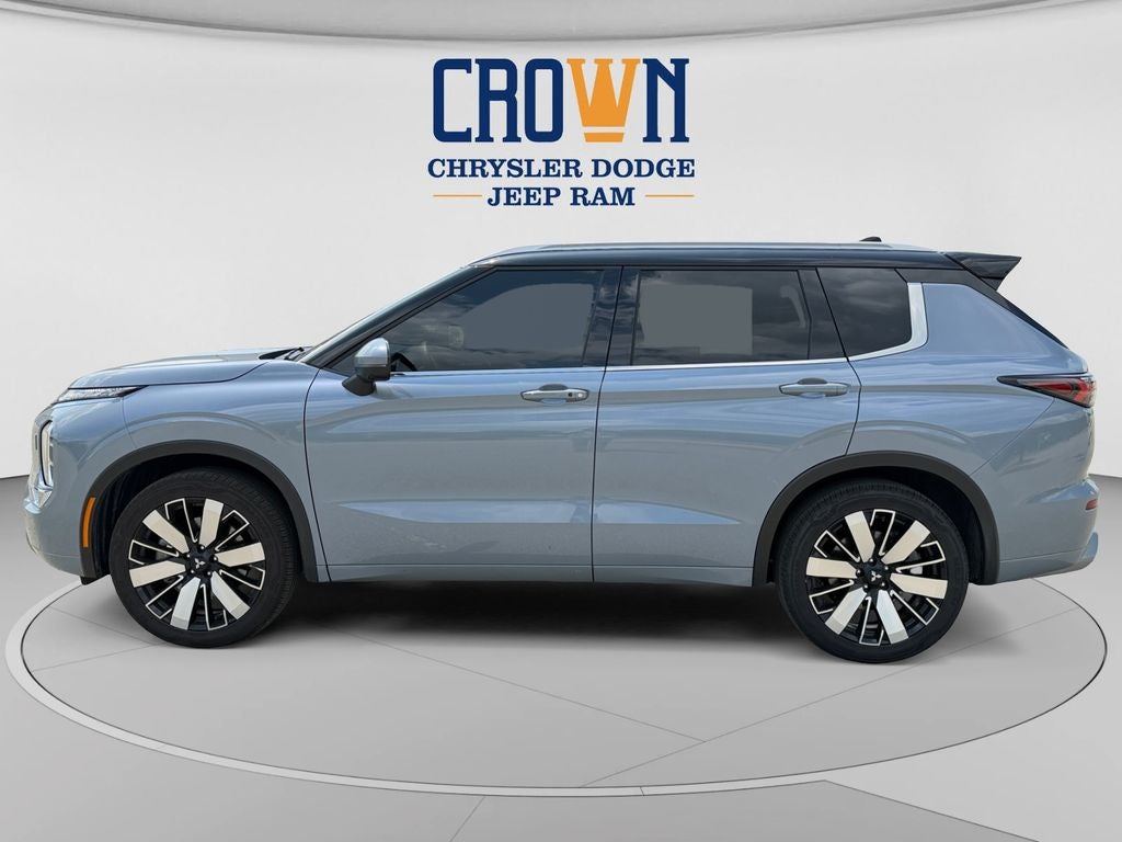 2026 Mitsubishi Outlander Base