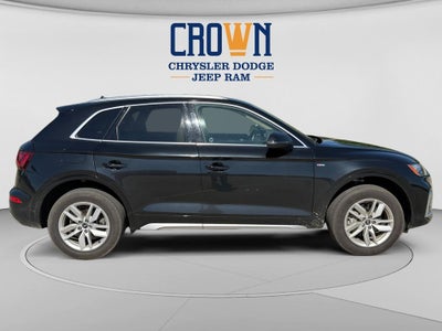 2023 Audi Q5 45 S line Premium quattro