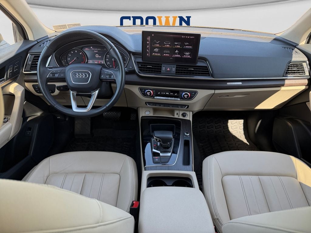 2023 Audi Q5 45 S line Premium quattro