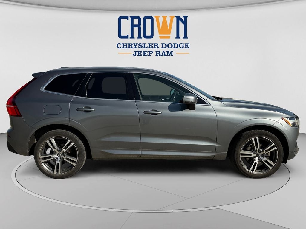 2020 Volvo XC60 T5 Momentum