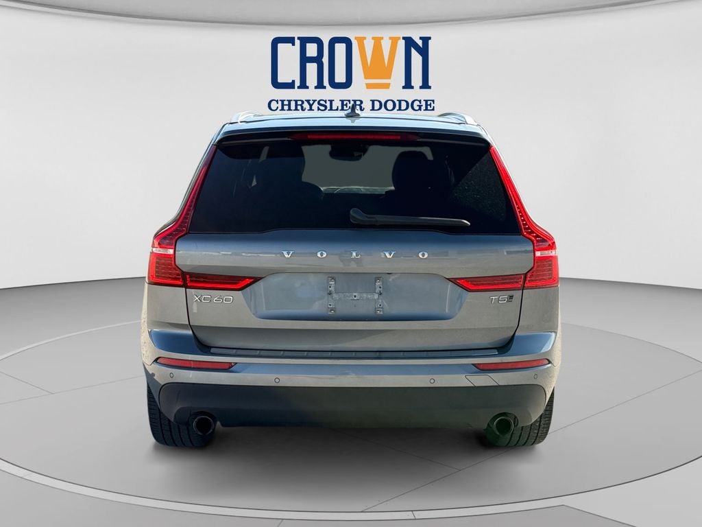 2020 Volvo XC60 T5 Momentum