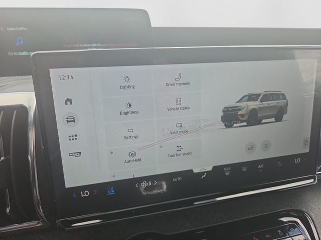 2027 Ford Expedition Tremor TRAILHEAD HIGH HAT PACKAGE