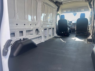 2027 Ford Transit-250 Base