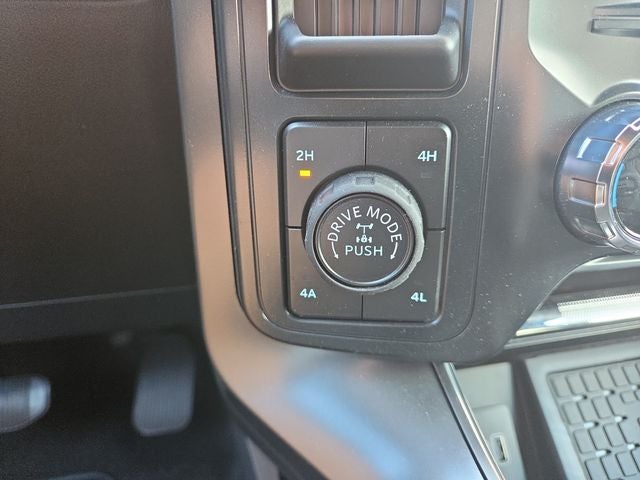 2026 Ford F-150 Lariat BLACK WIDOW