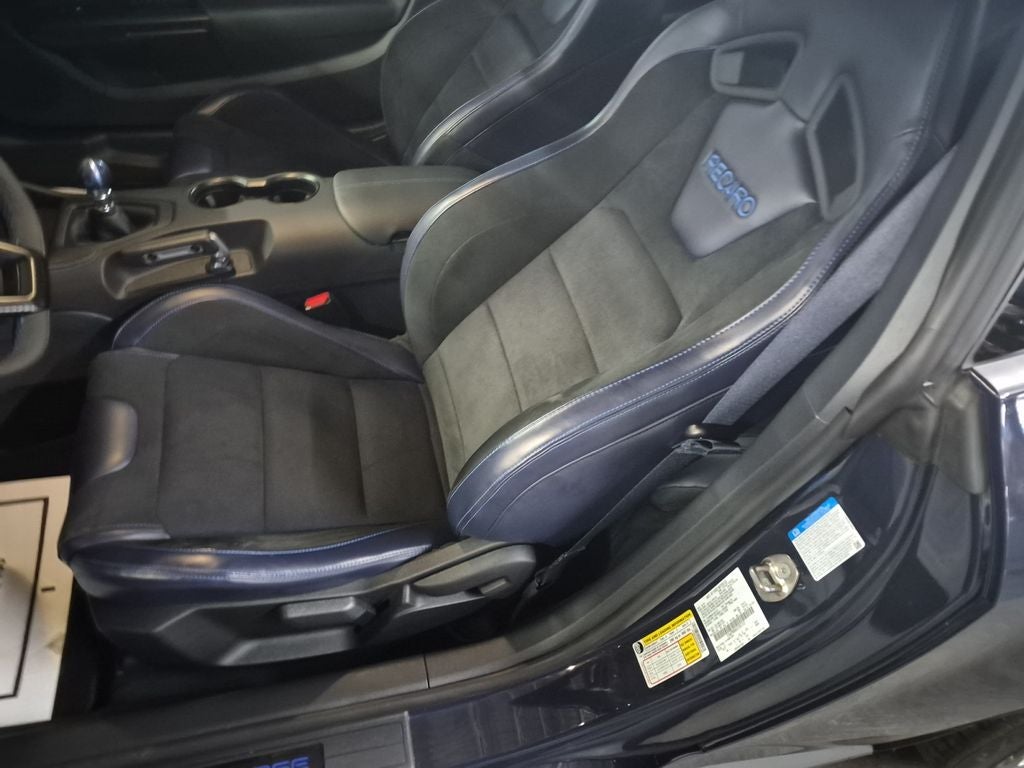 2025 Ford Mustang Dark Horse