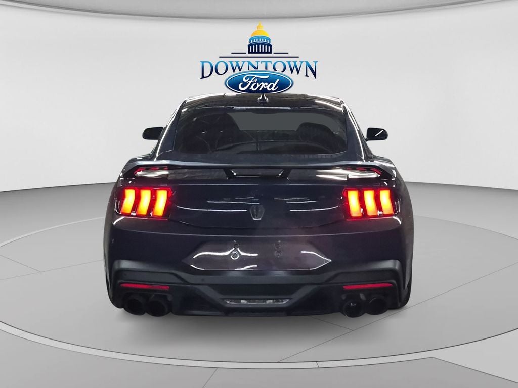2025 Ford Mustang Dark Horse