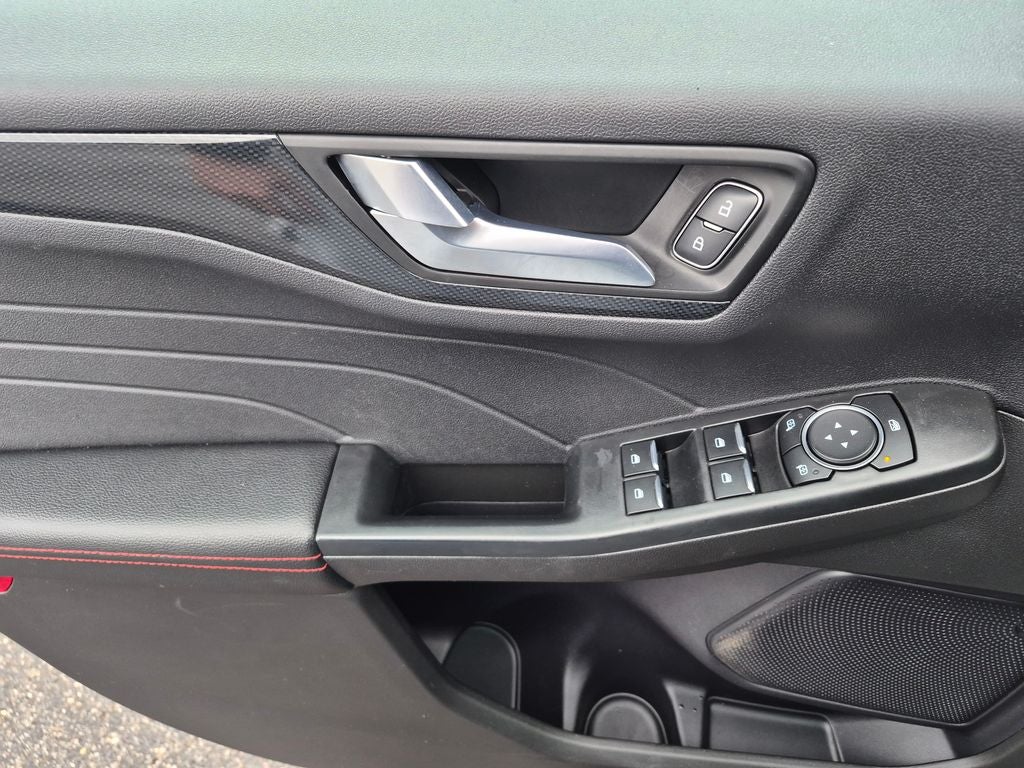 2024 Ford Escape Hybrid ST-Line Select