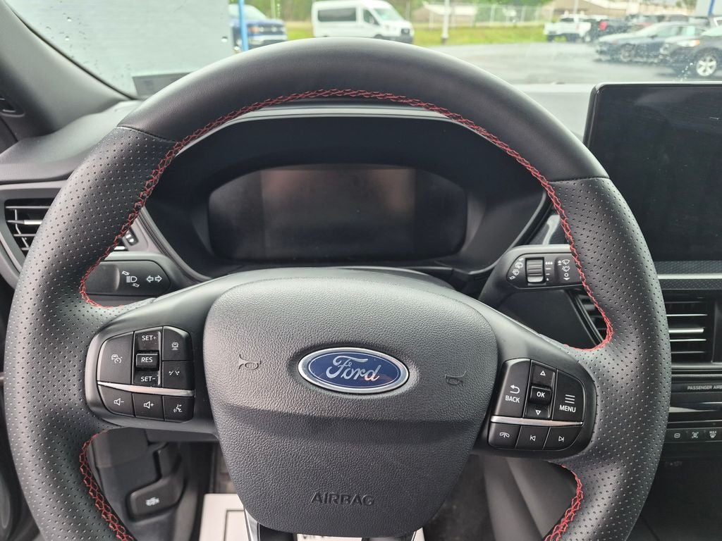 2024 Ford Escape Hybrid ST-Line Select