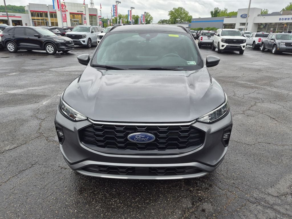 2024 Ford Escape Hybrid ST-Line Select