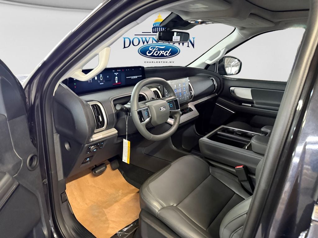 2027 Ford Expedition Active