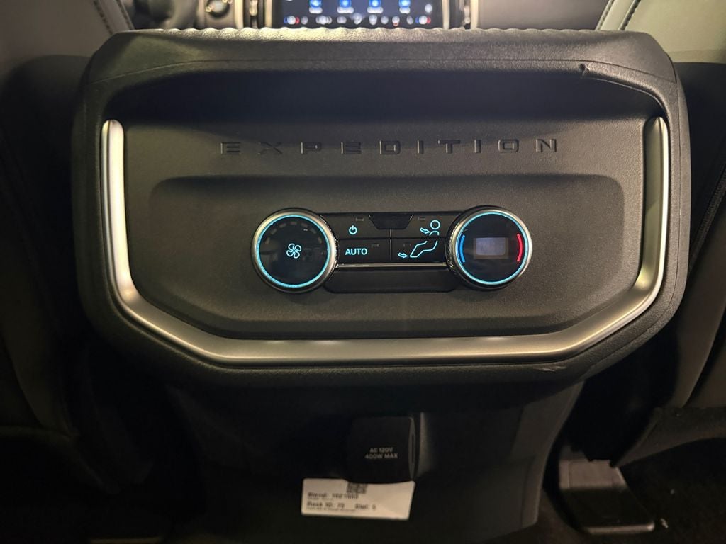 2027 Ford Expedition Active