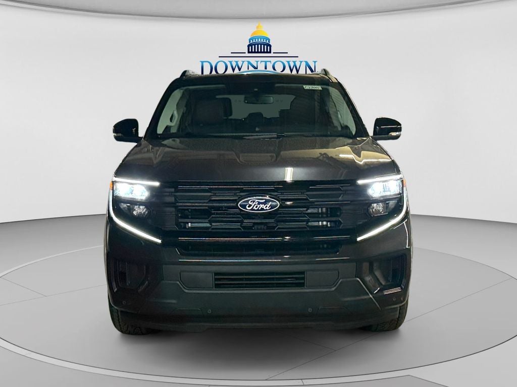 2027 Ford Expedition Active
