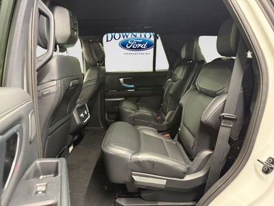 2027 Ford Expedition Platinum