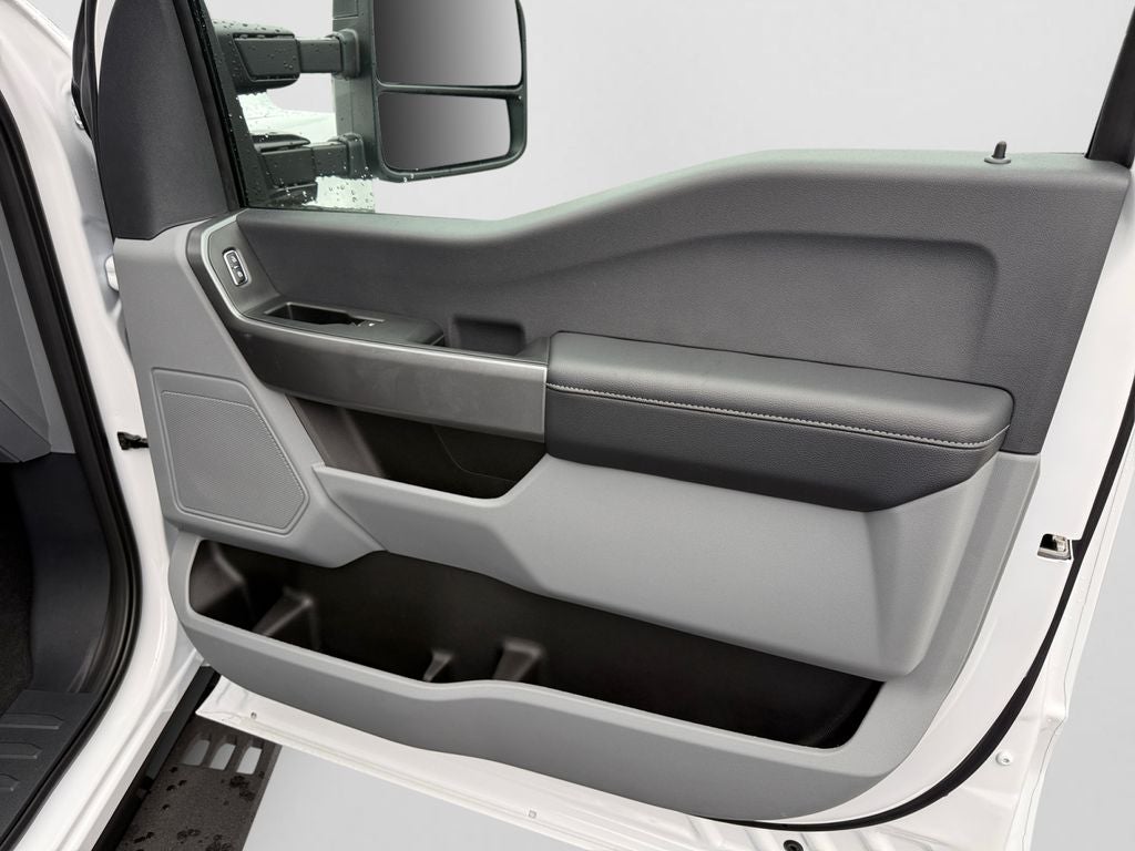 2027 Ford F-250SD XL