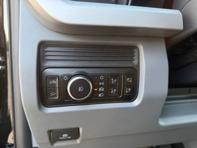 2027 Ford F-250SD XLT