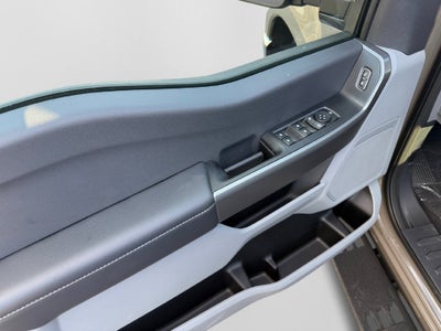 2027 Ford F-350SD F-350® XLT