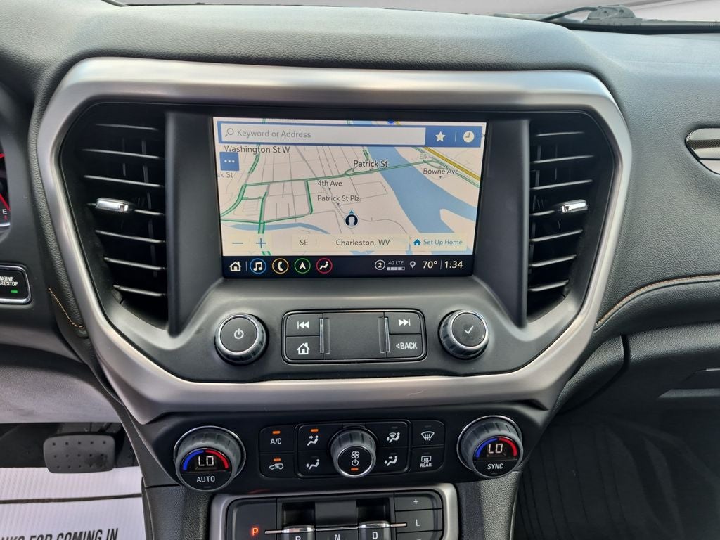 2023 GMC Acadia AT4