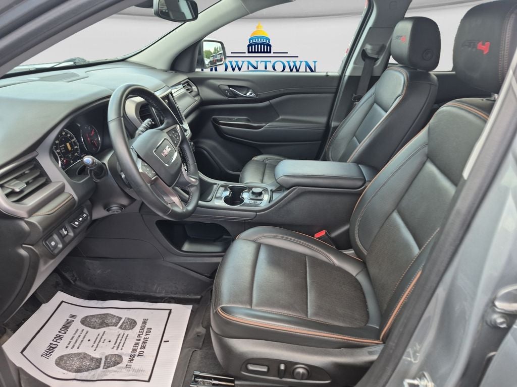 2023 GMC Acadia AT4