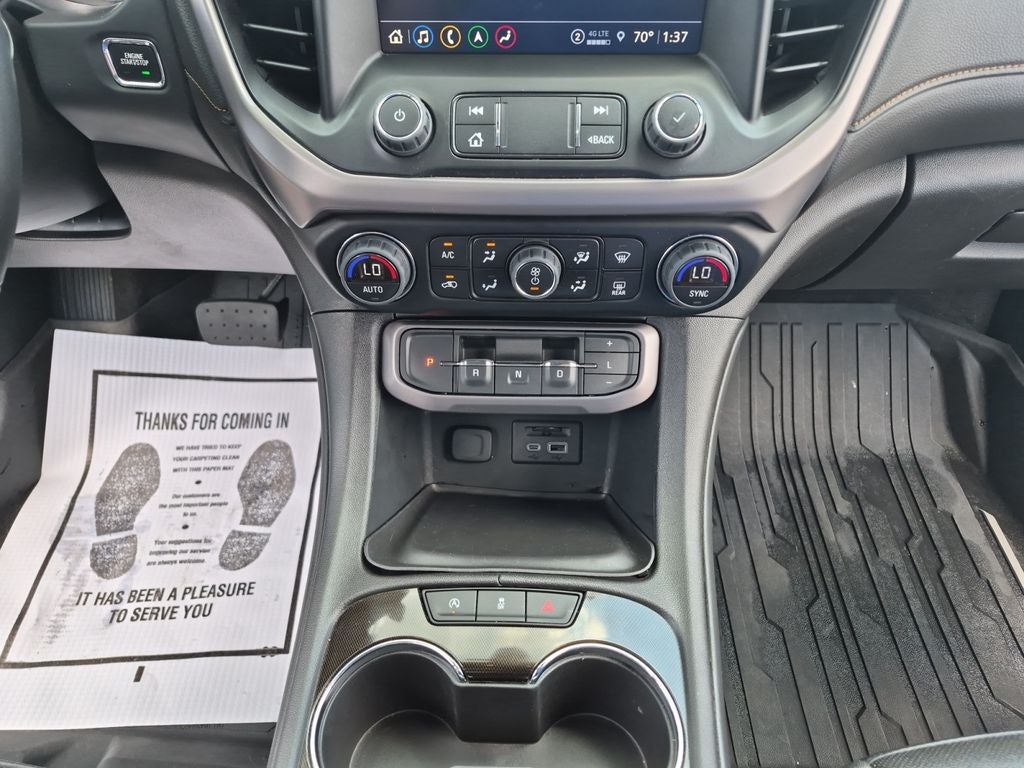 2023 GMC Acadia AT4