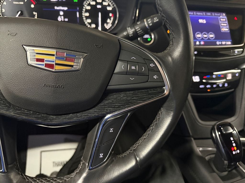 2023 Cadillac XT5 Premium Luxury