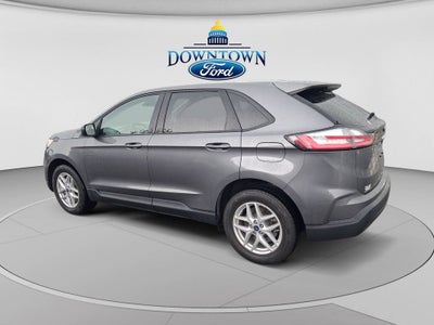 2021 Ford Edge SE