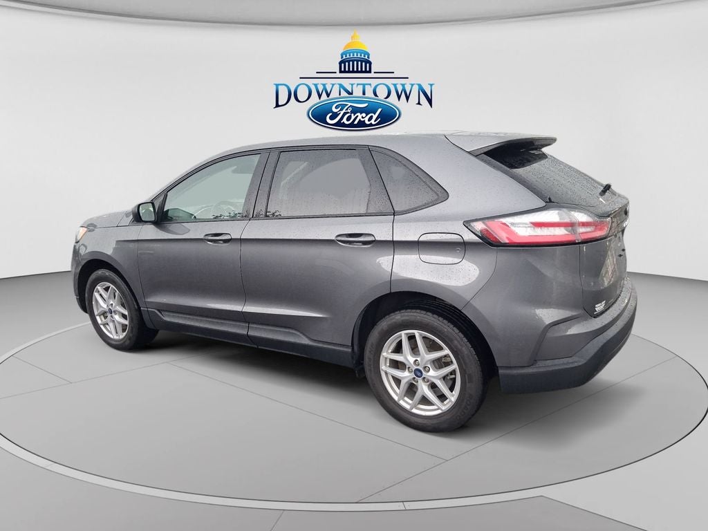 2021 Ford Edge SE