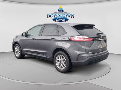 2021 Ford Edge SE