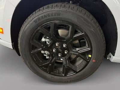 2026 Ford Maverick Lobo High