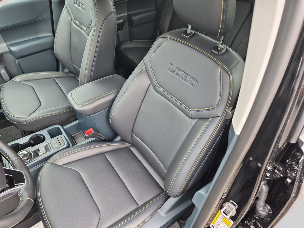 2026 Ford Maverick Lobo Standard