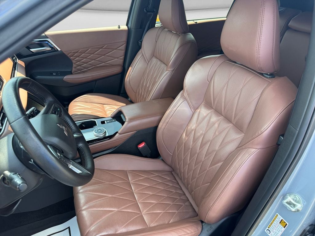 2025 Mitsubishi Outlander SEL