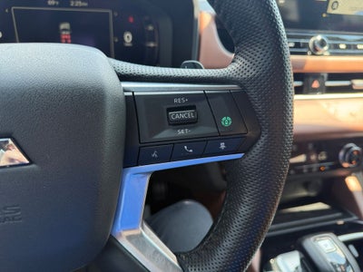 2025 Mitsubishi Outlander SEL