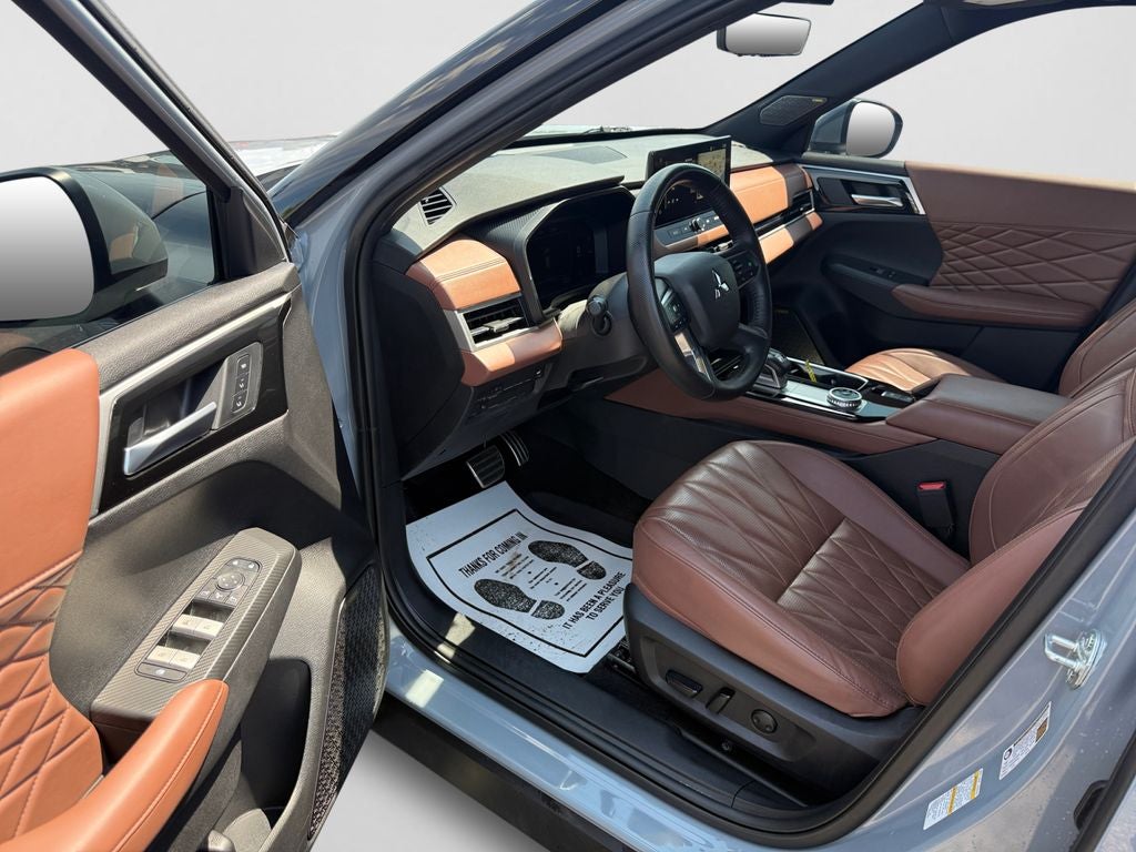 2025 Mitsubishi Outlander SEL