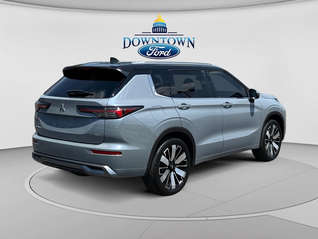 2025 Mitsubishi Outlander SEL