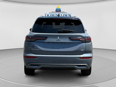 2025 Mitsubishi Outlander SEL
