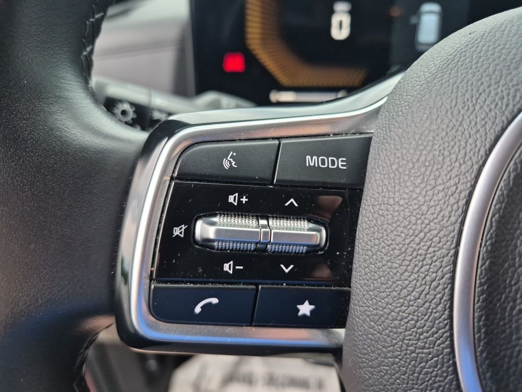 2025 Kia Carnival LXS