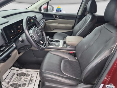 2025 Kia Carnival LXS