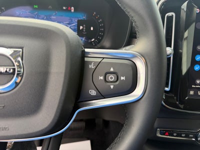 2026 Volvo XC40 B5 Core